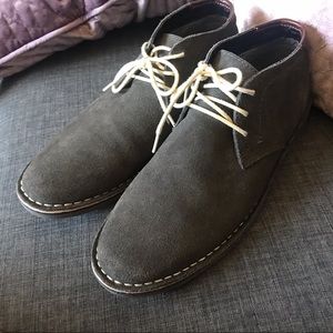 KENNETH COLE DESERT SUN Dark Grey Chukka Shoe 10.5